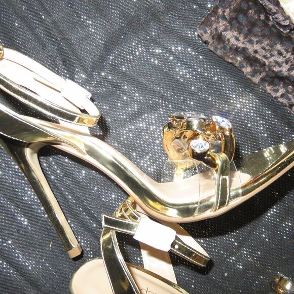 Shoe Dazzle Willow Gold Faux Leather Rhinestone Embellished Stiletto Sandals 7 - Picture 8 of 15